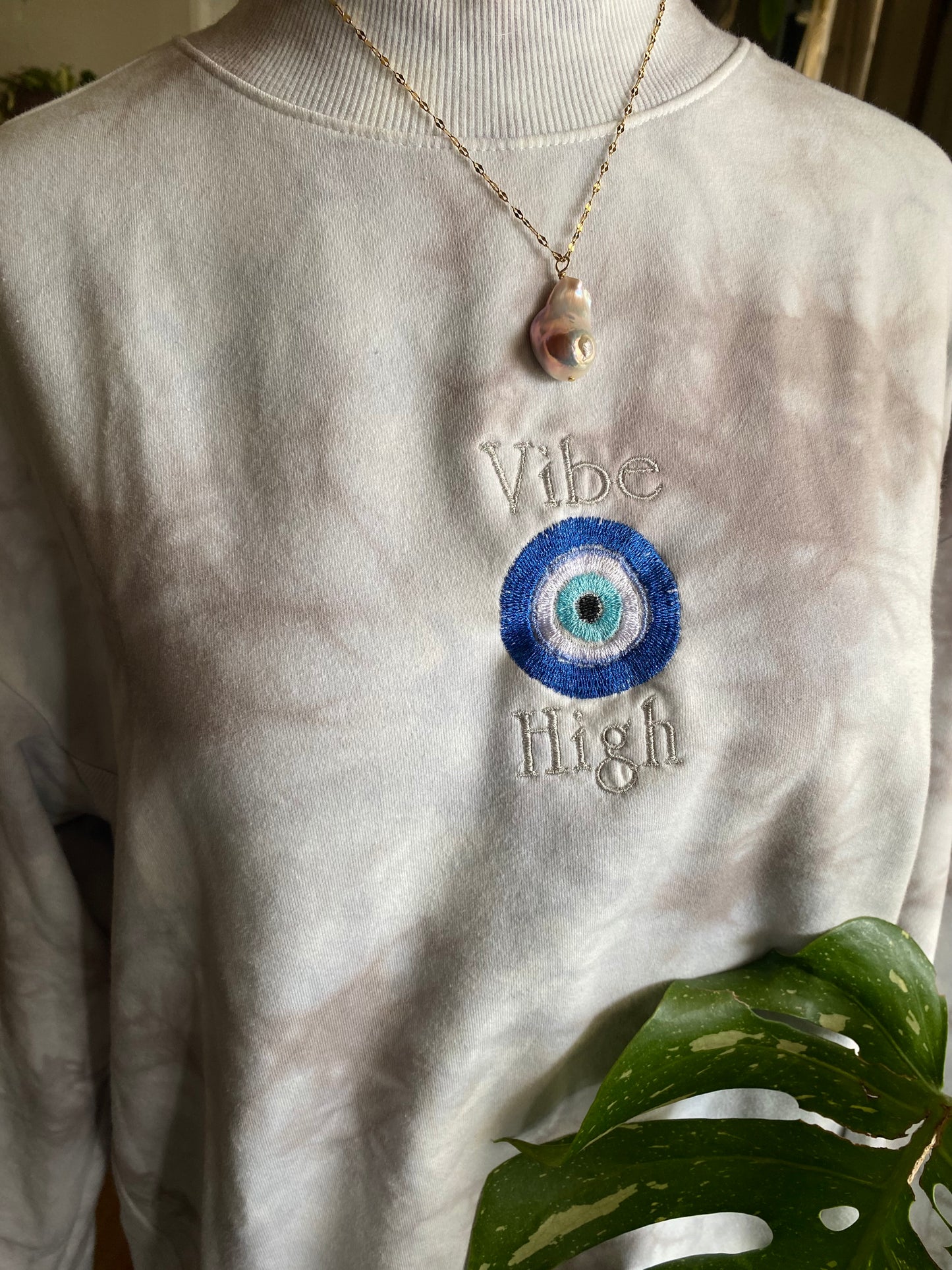 Vibe High Crew (Medium)