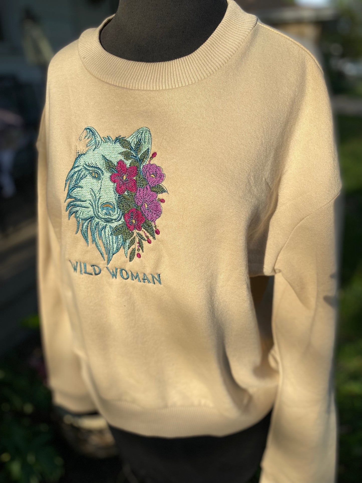 Wild Woman Wolf (Size M)