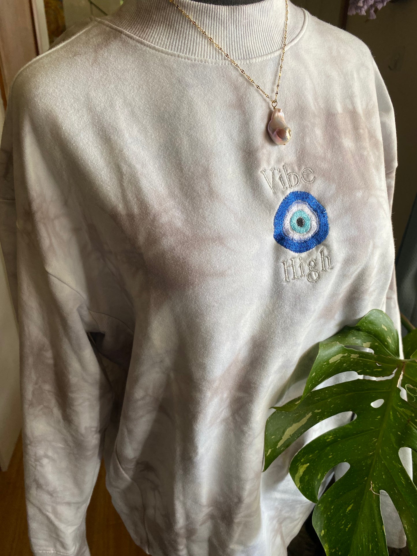 Vibe High Crew (Medium)