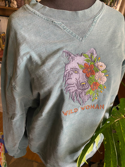 Wild Woman Crew (Medium)